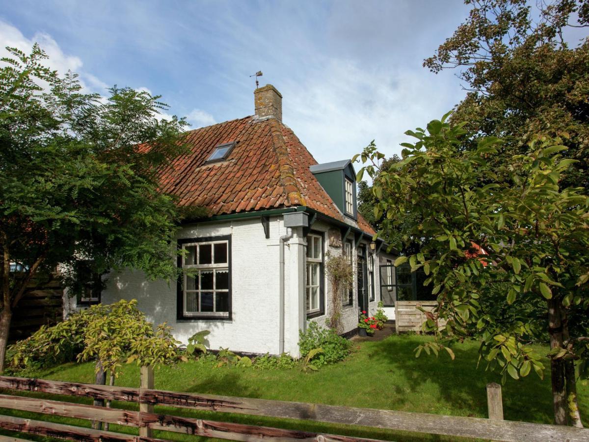 Fairytale Cottage In Nes Friesland With Garden Экстерьер фото